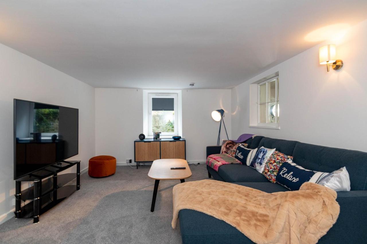 Blairgowrie and Rattray Rosebank House Blairgowrie - Sleeps 12, Games Rooms, Ev Point, Pets Welcome المظهر الخارجي الصورة