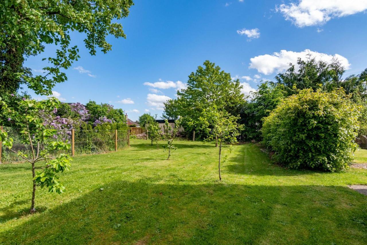 Blairgowrie and Rattray Rosebank House Blairgowrie - Sleeps 12, Games Rooms, Ev Point, Pets Welcome المظهر الخارجي الصورة