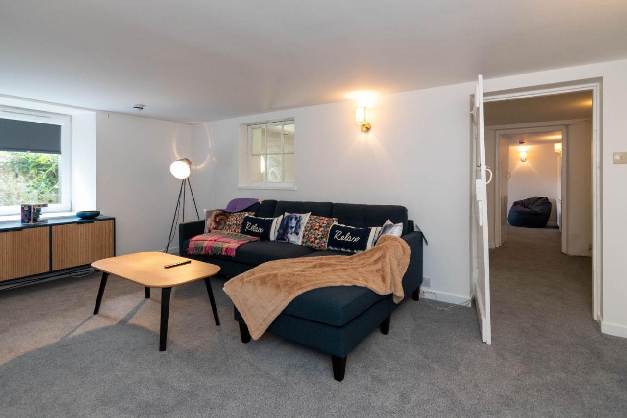 Blairgowrie and Rattray Rosebank House Blairgowrie - Sleeps 12, Games Rooms, Ev Point, Pets Welcome المظهر الخارجي الصورة