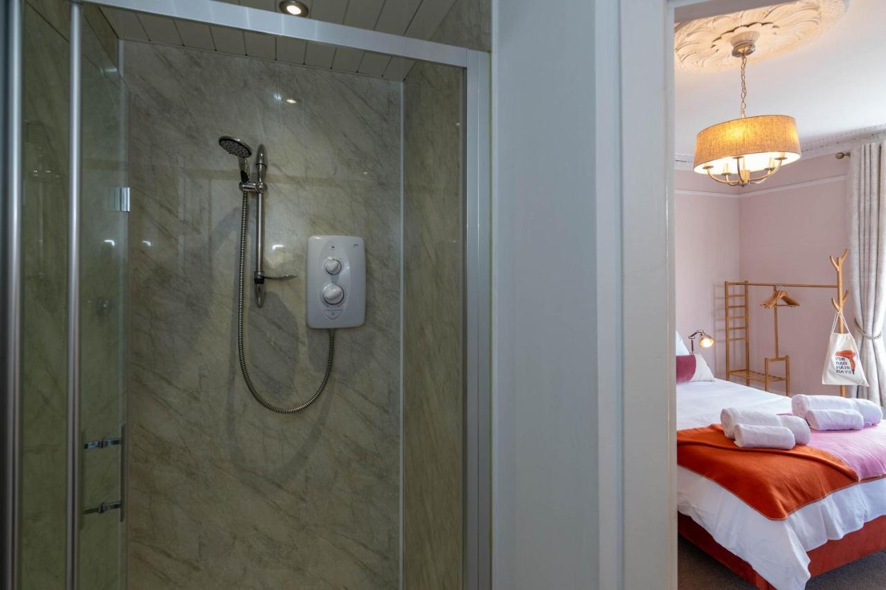 Blairgowrie and Rattray Rosebank House Blairgowrie - Sleeps 12, Games Rooms, Ev Point, Pets Welcome المظهر الخارجي الصورة