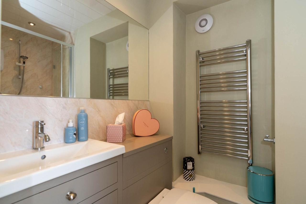 Blairgowrie and Rattray Rosebank House Blairgowrie - Sleeps 12, Games Rooms, Ev Point, Pets Welcome المظهر الخارجي الصورة